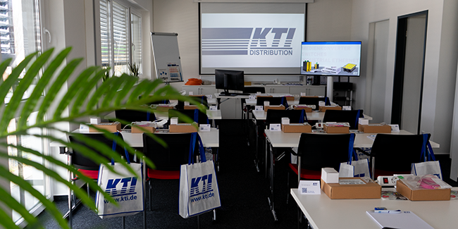 Schulungsraum im neuen Firmengebäude